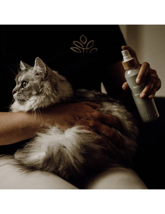 Démêlant lustrant pour chiens et chats Nellumbo